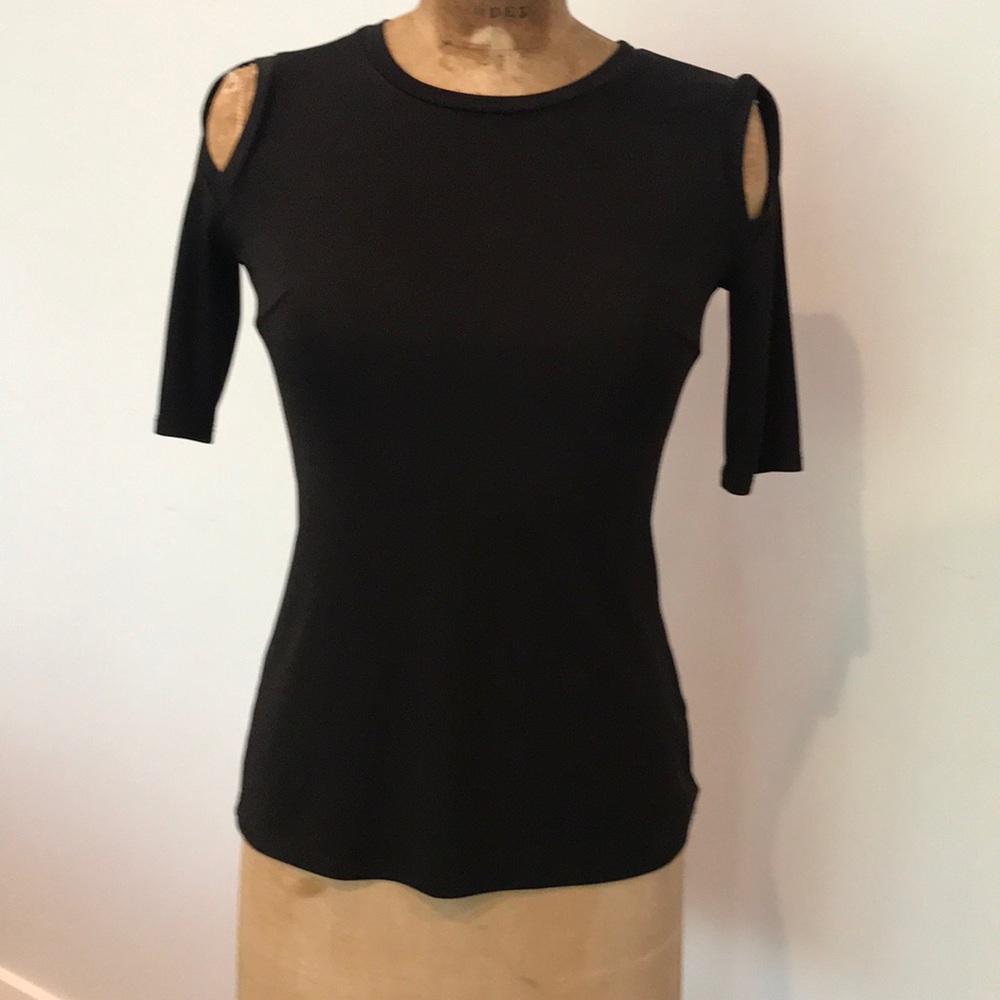 Bailey44 black cold shoulder top shirt size small